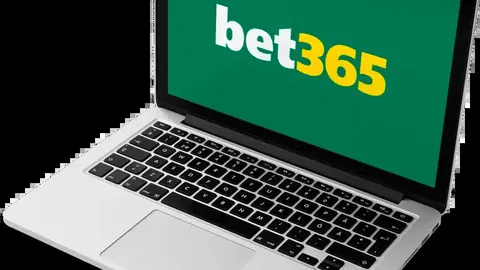 张兴亮精准助攻，道格拉斯华丽双臂扣篮